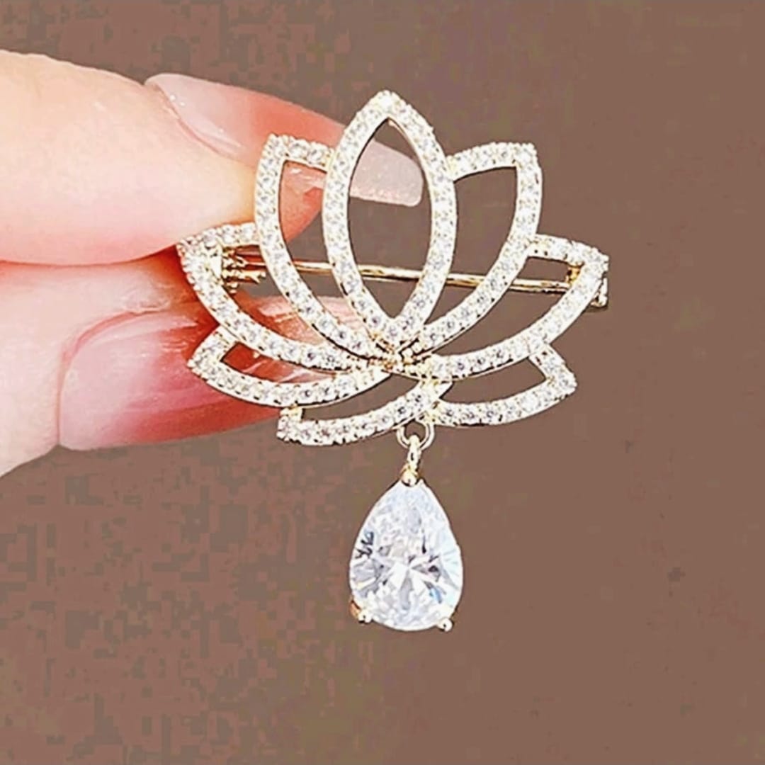 Brooch