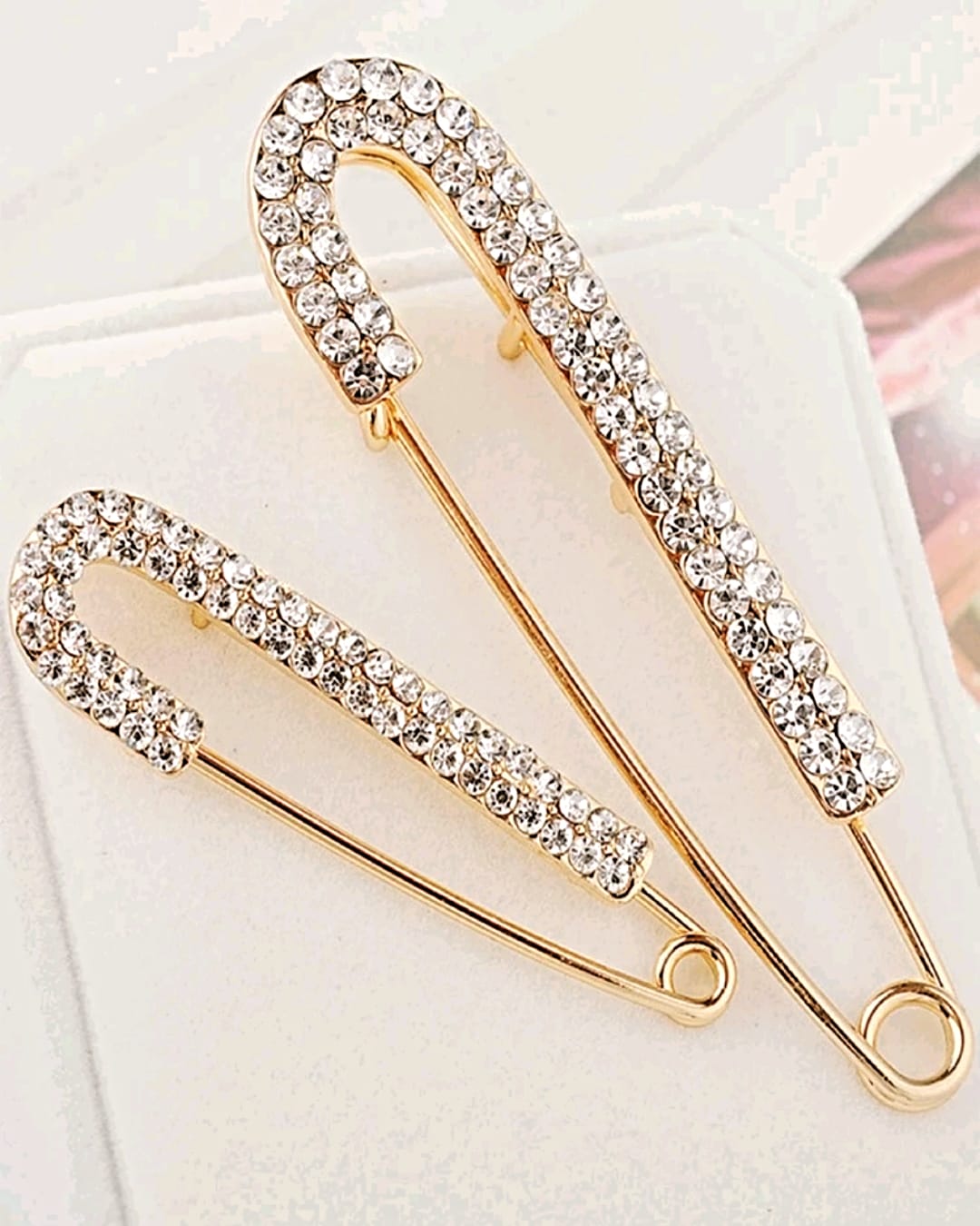 Brooch