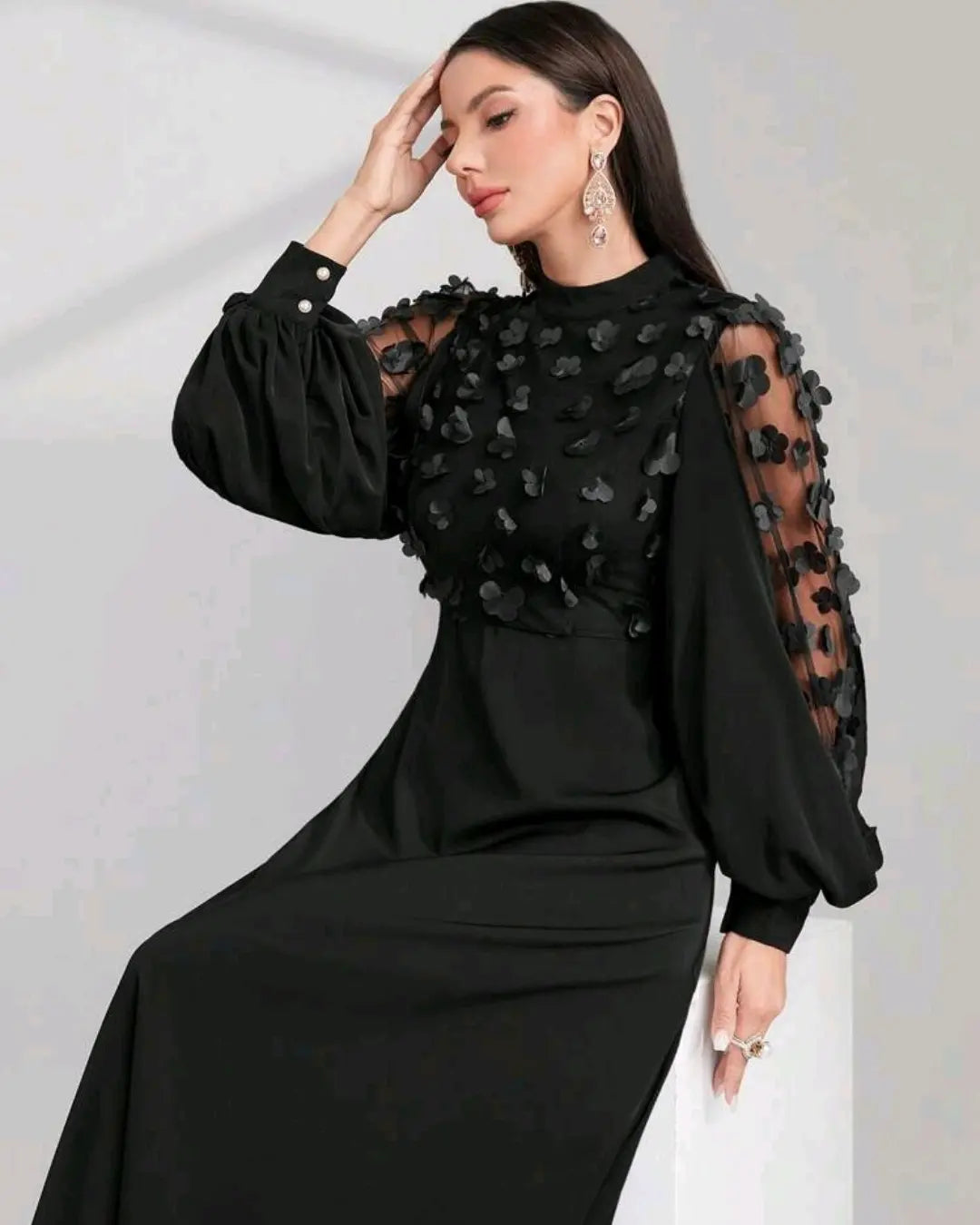 Dress, M